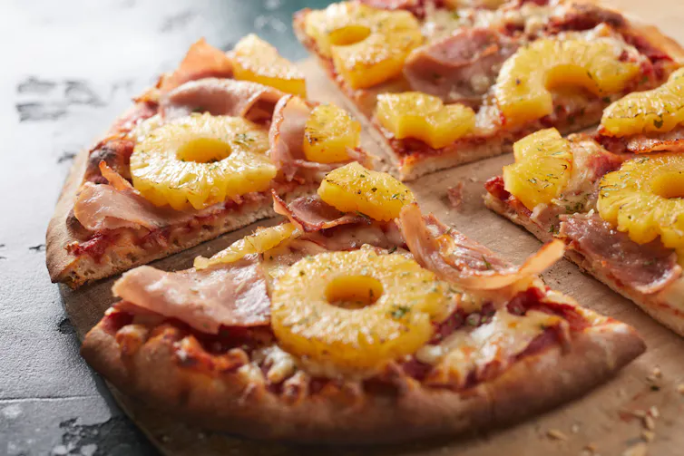 Image of a pineapple pizza.