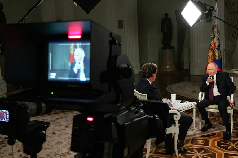Vladimir Poutine interviewé au Kremlin par Tucker Carlson