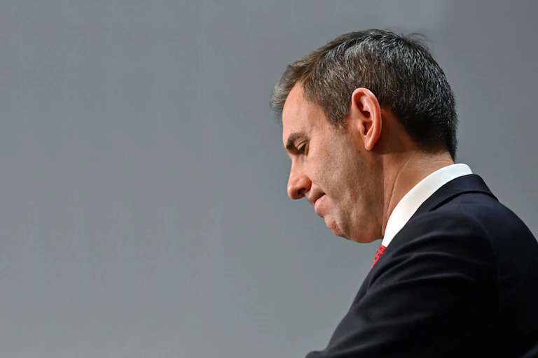 Photo of Treasurer Jim Chalmers