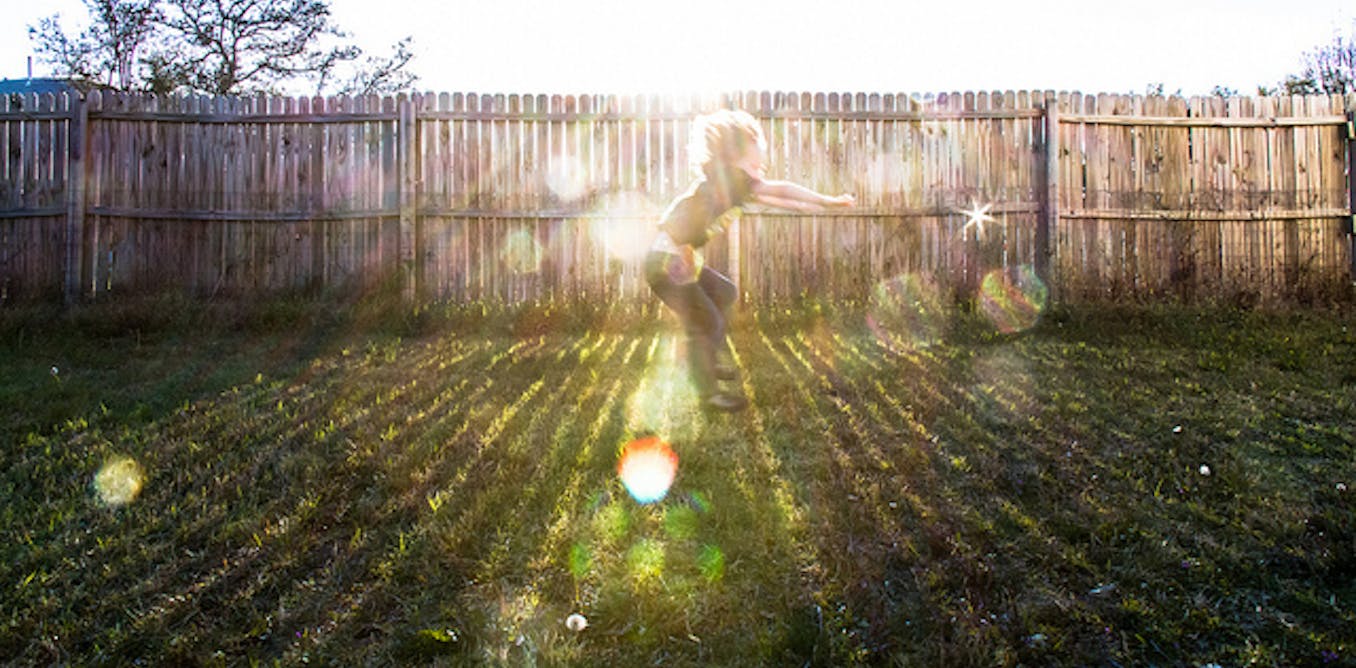 Too Much Screen Time And Too Little Outside Play Is Holding Back Kids Too Much Screen Time And Too Little Outside Play Is Holding Back Kids