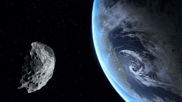 ilustração de um asteroide no espaço com parte do globo terrestre ao fundo 