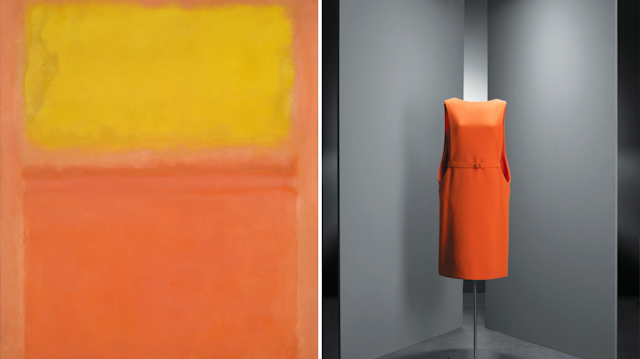A la derecha, _Naranja y amarillo_ de Mark Rothko. A la izquierda, vestido de día en crepé de lana naranja, de Cristóbal Balenciaga, 1967.