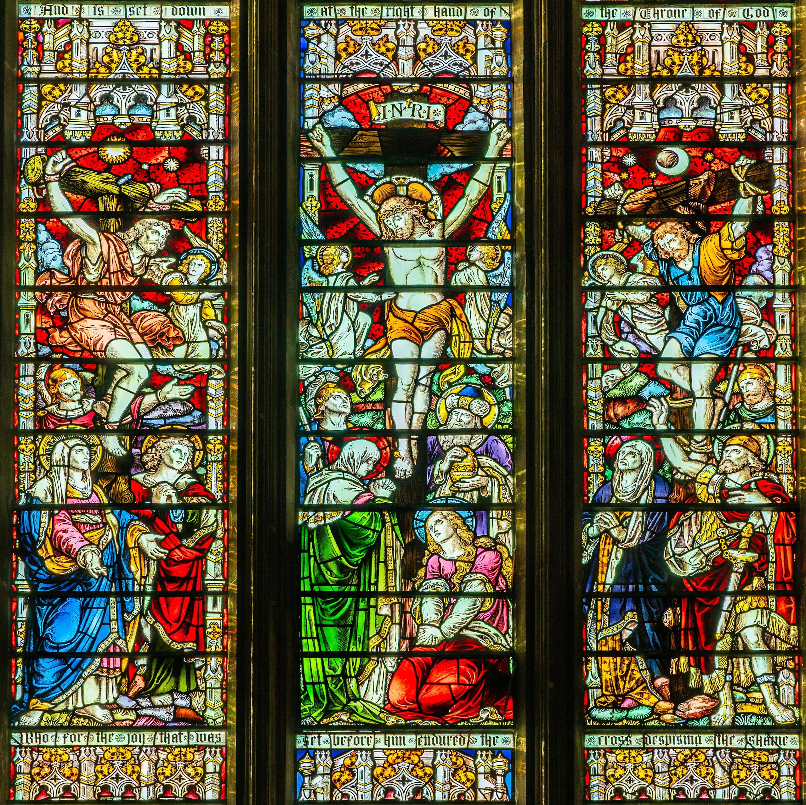 A stained glass window depicting the crucifixion.