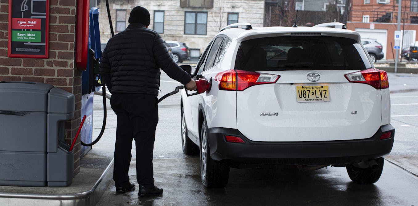 Why Jersey girls − and guys − still don’t pump their own gas