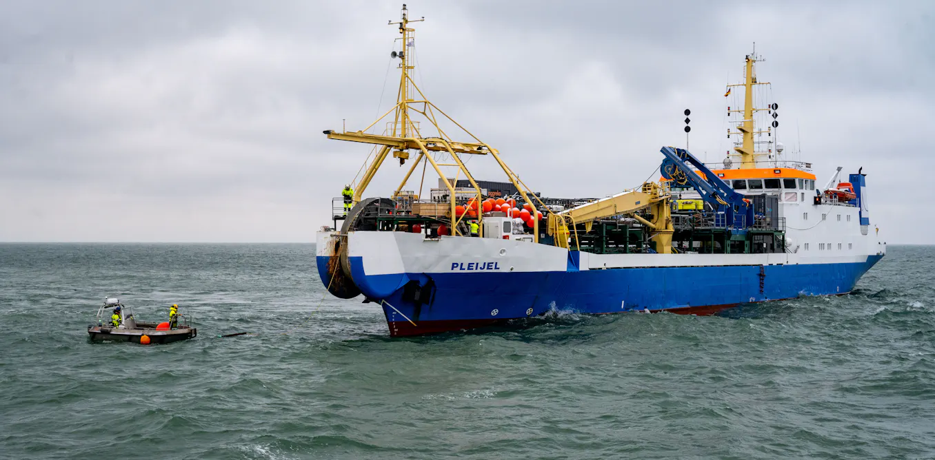 Mapping the seafloor to illuminate the global internet's hidden architecture