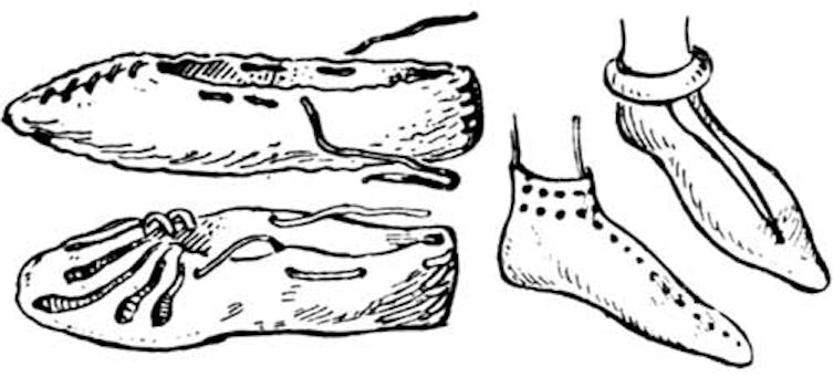 A black and white drawing of different sets of medieval, slipper-like shoes.