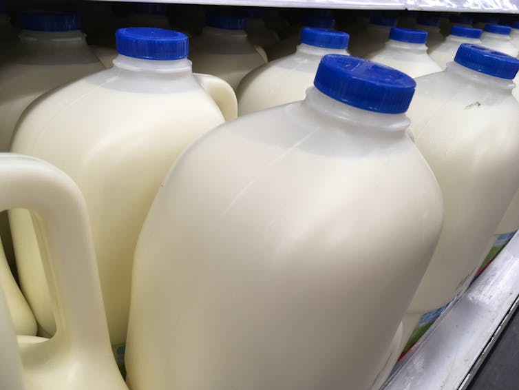 3L plastic bottles of milk