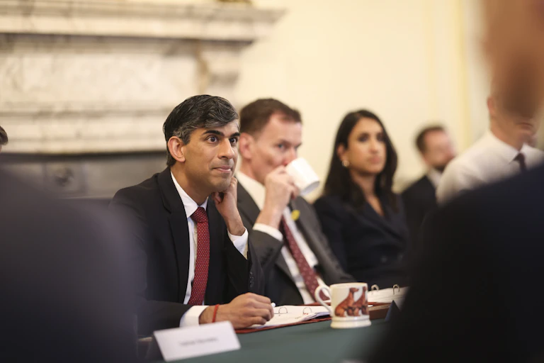 Rishi Sunak and Jeremy Hunt at the cabinet table