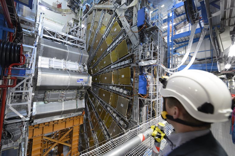 Atlas experiment.