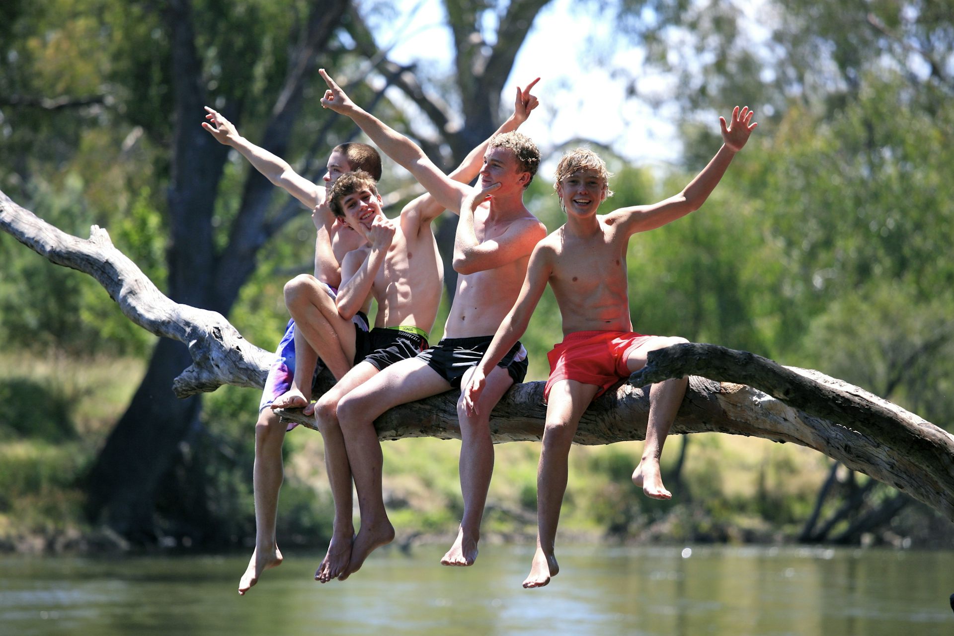 Shaved naturist couples