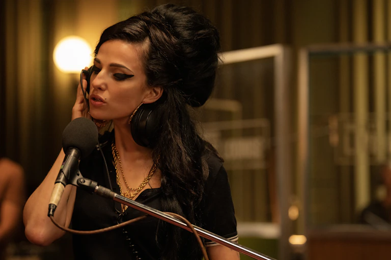 Amy Winehouse in the studio