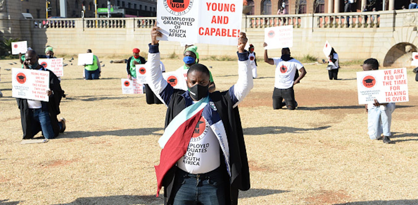 La persistente desigualdad hace que muchos jóvenes sudafricanos cuestionen las decisiones que tomó Nelson Mandela – Podcast