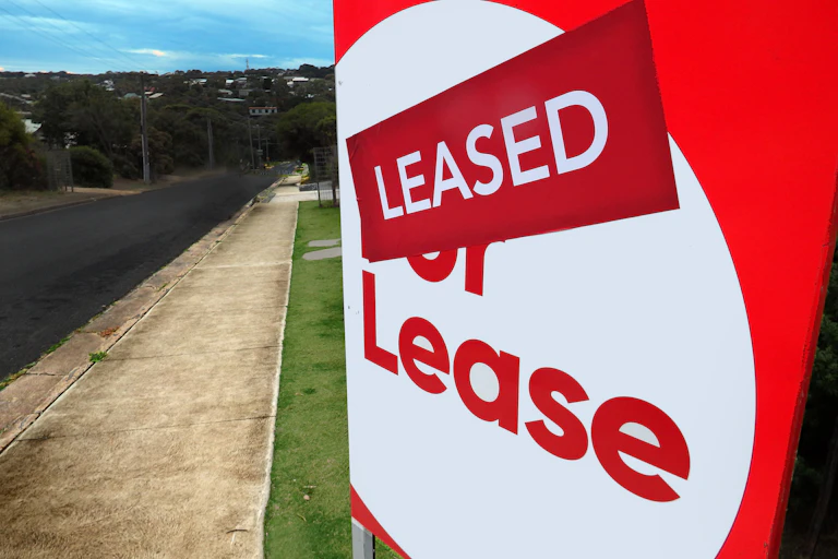 Large sign at front of property saying ''leased''