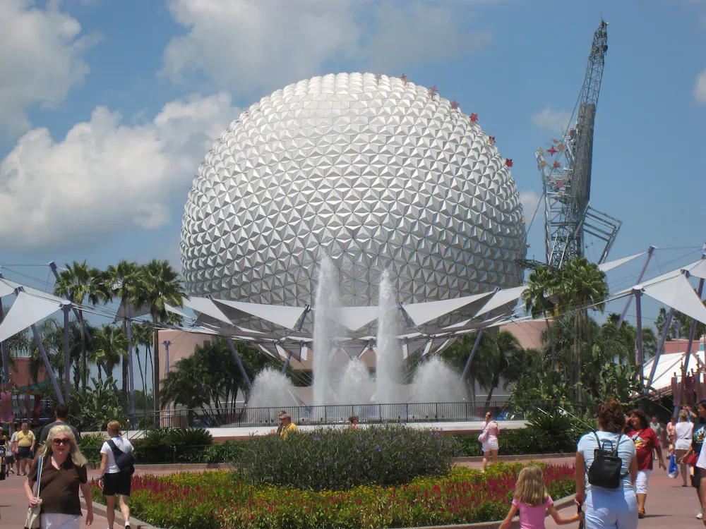 Geodesic Epcot Sublime design: the geodesic dome