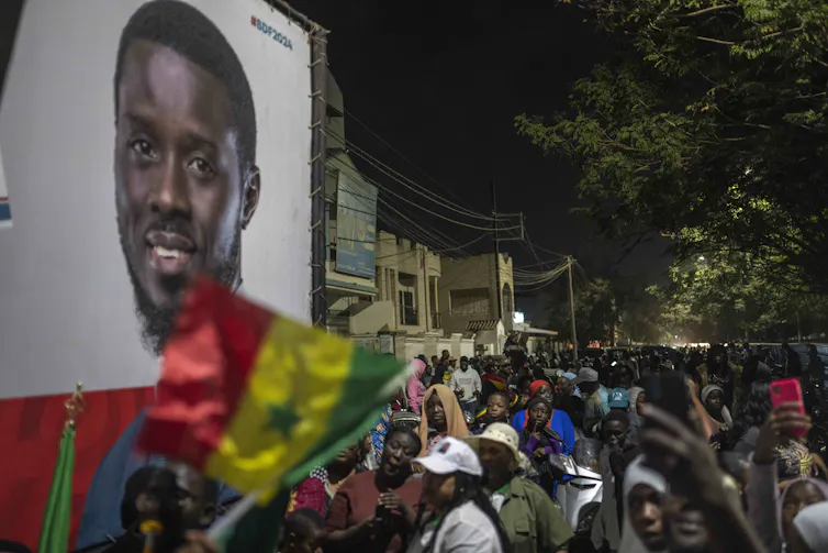 Les Sénégalais sont dans les rues pour supporter leur candidat aux élections
