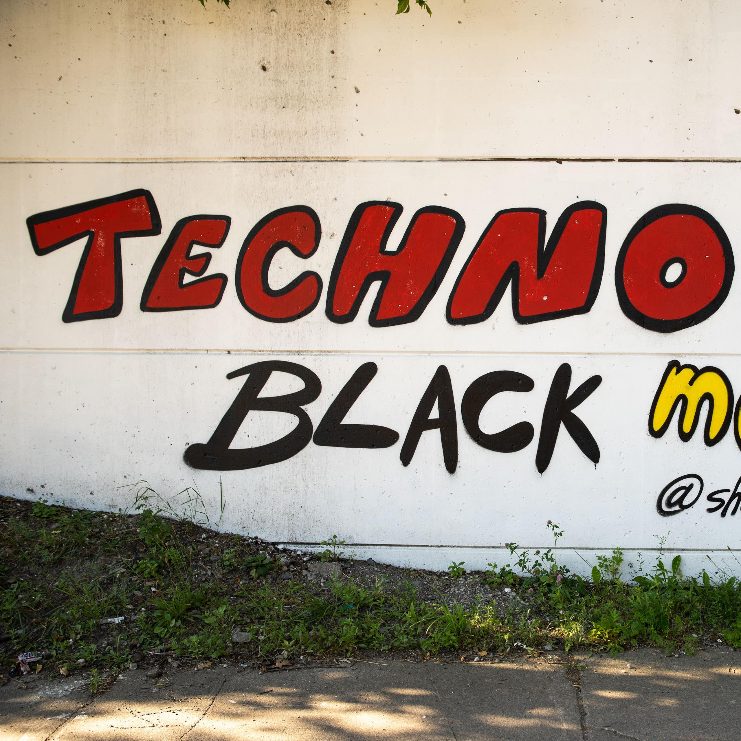 Grafitti on a wall reads 'Techno is Black music.'