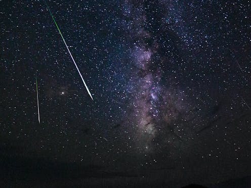 what stops meteors hitting Earth and hurting people?