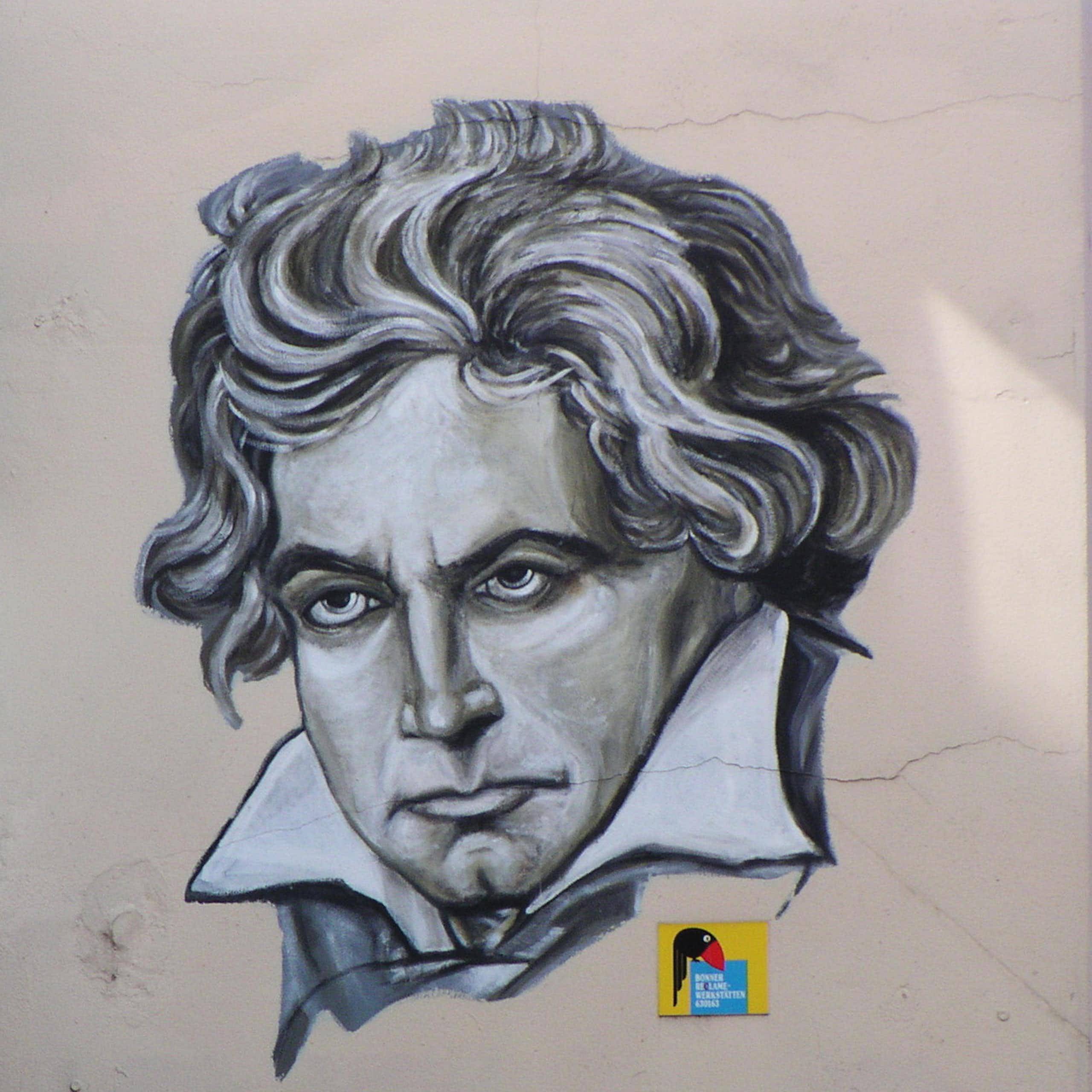 Un dibujo en la calle en Bonn hace referencia a la casa de Beethoven que se encuentra enfrente.