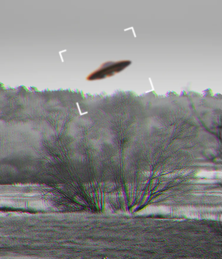 Un objet volant non identifié (UFO) est capté par une caméra