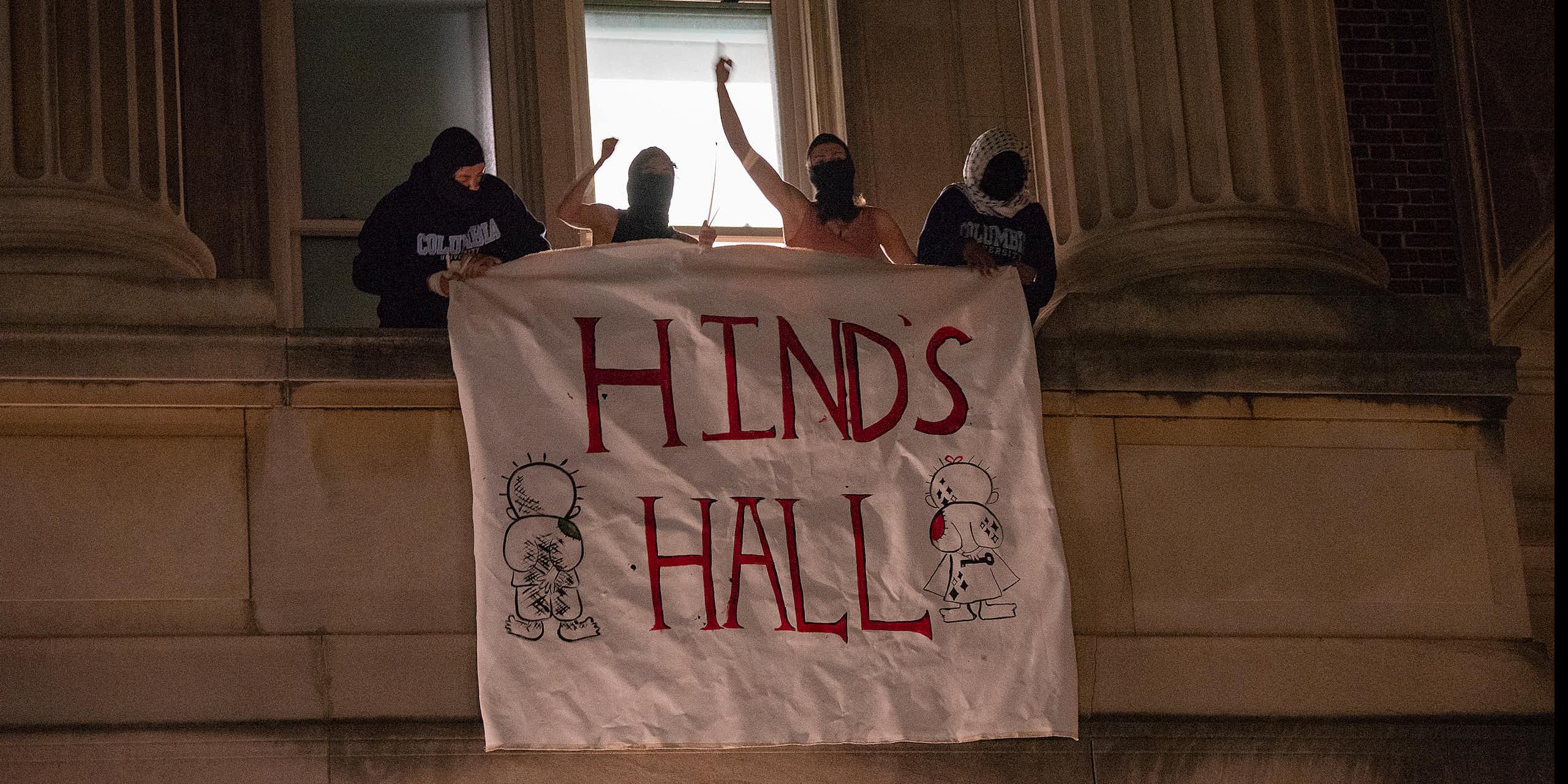 A banner reads Hind's Hall