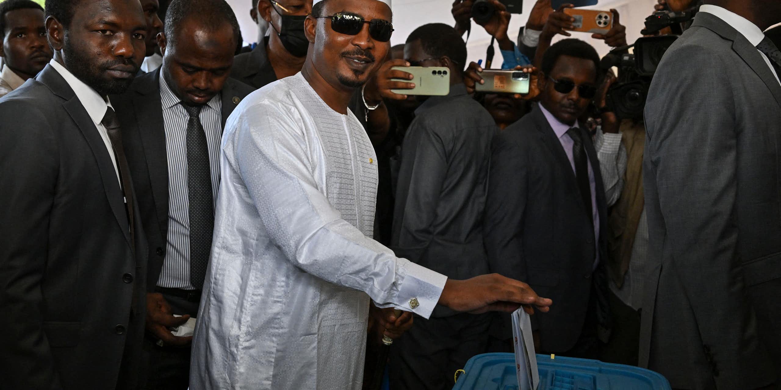 Tchad : Mahamat Idriss Déby passe de l'ombre de son père à la légitimité électorale