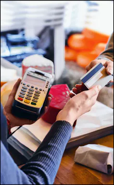 Photo of credit card anbd cahsh register