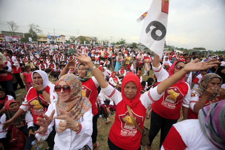 Gerindra party supporters.