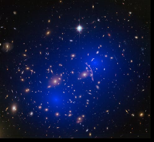 A importância de distinguir entre matéria escura, energia escura e expansão do Universo A importância de distinguir entre matéria escura, energia escura e expansão do Universo