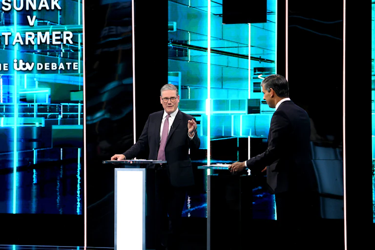 Keir Starmer and Rishi Sunak on the debate stage.