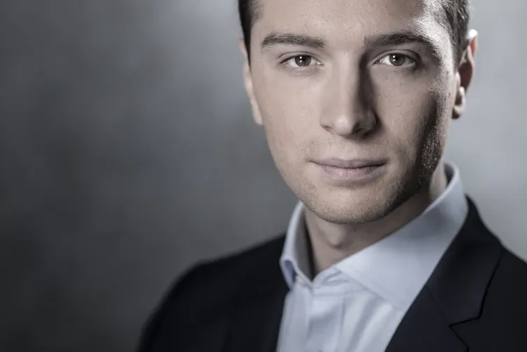 Si le Rassemblement national remporte la majorité des sièges aux prochaines législatives, Jordan Bardella, son président, pourrait devenir Premier ministre