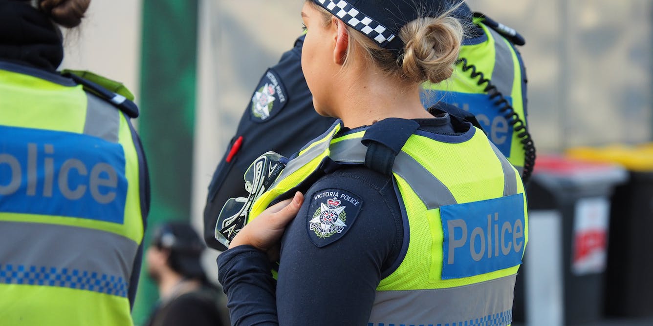 Read more about the article Suicide threats are a weapon of family violence. How can police balance mental health needs with protecting victims?