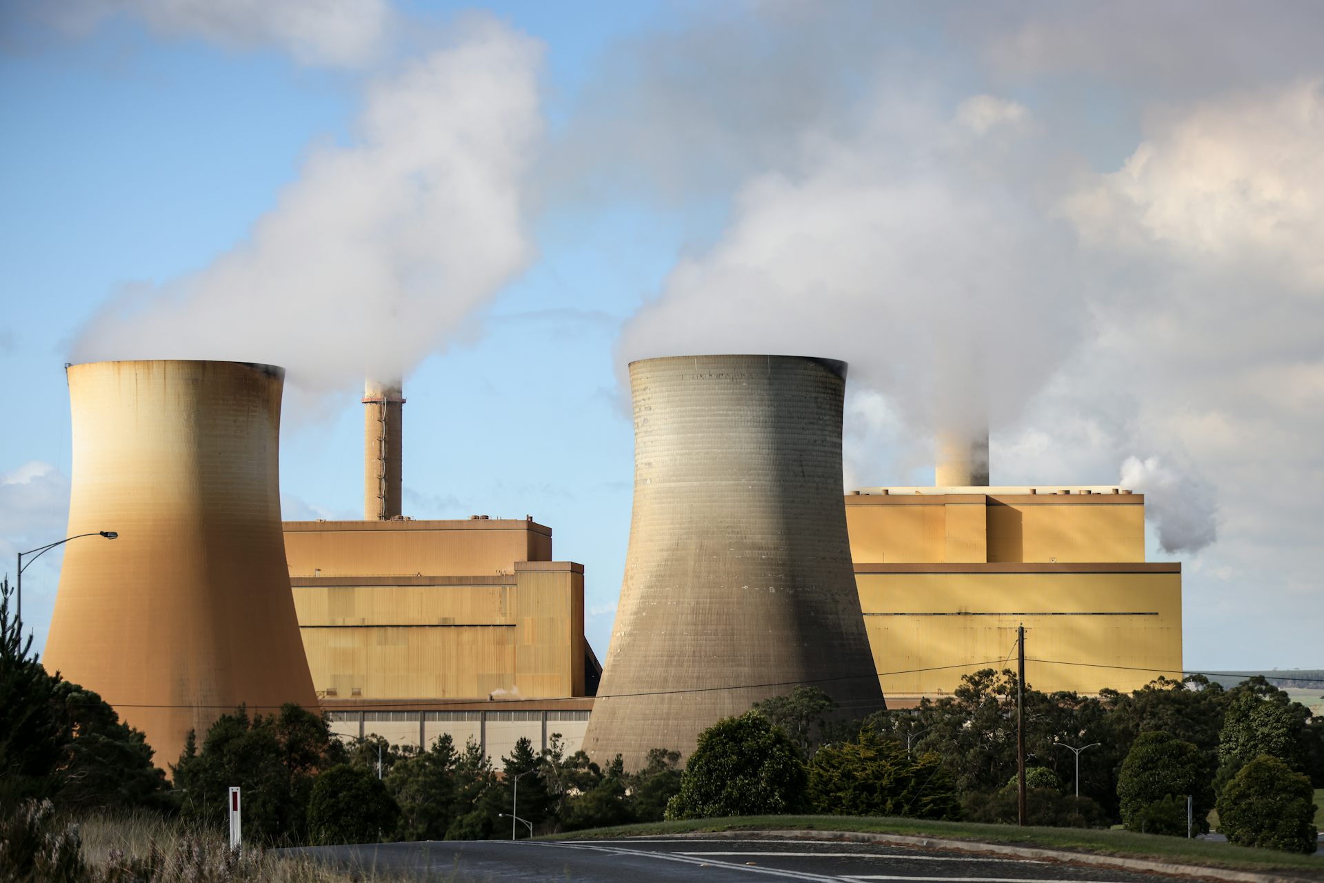 power station emitting steam