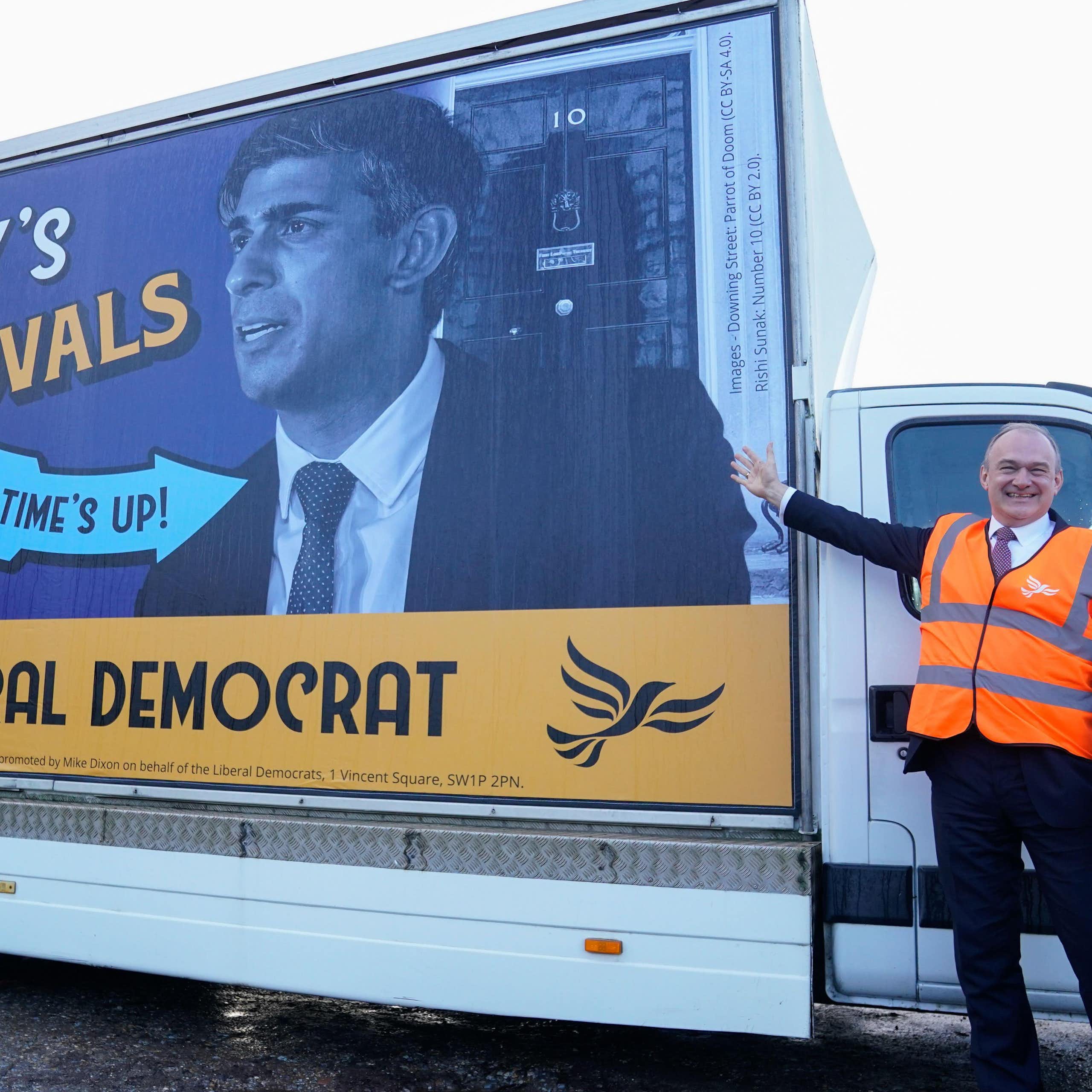 Ed Davey standing next to a can with a picture of Rishi Sunak on its side, with the words 'Ed Davey's Tory Removals'.