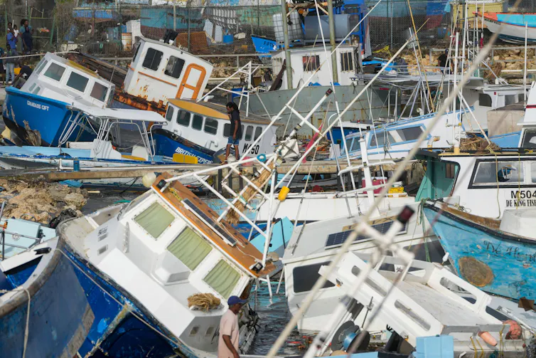 Boats jumbled up