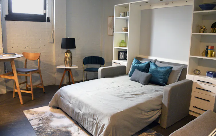 Small apartment with murphy bed