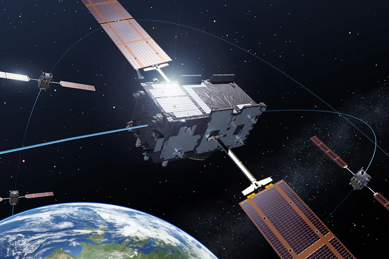 Vue d'artiste de satellites de la constellation Galileo en orbite autour de la Terre.