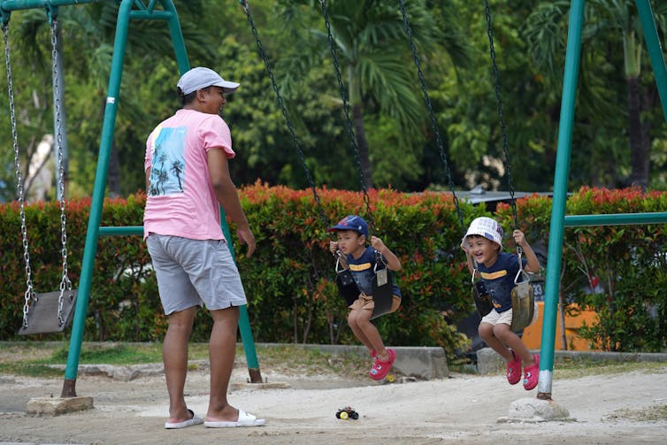 keterlibatan ayah pengasuhan anak