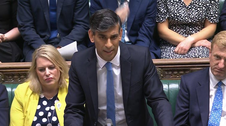 Rishi Sunak speaking in parliament.