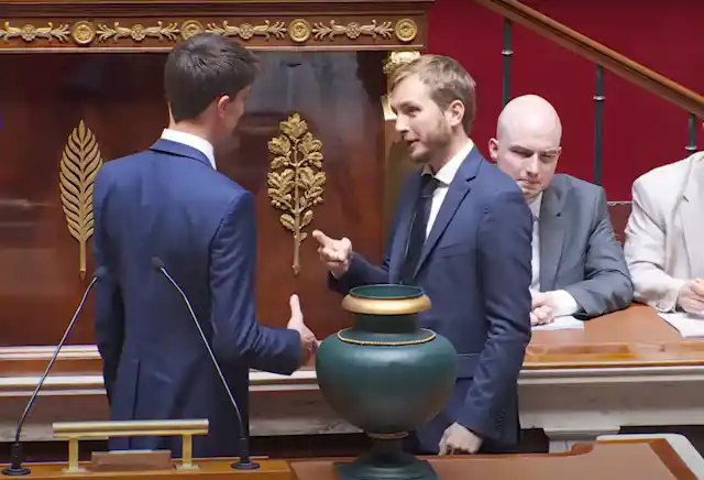 Why a French MP played rock, paper, scissors in parliament Why a French MP played rock, paper, scissors in parliament