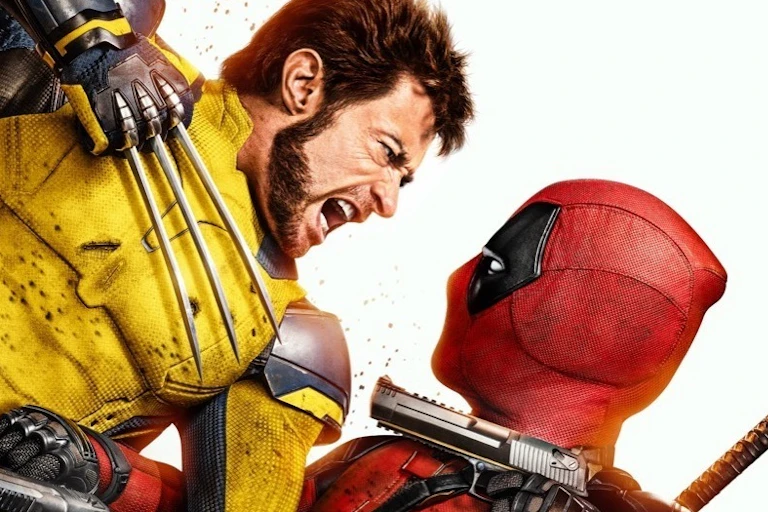 Deadpool and Wolverine in a fight