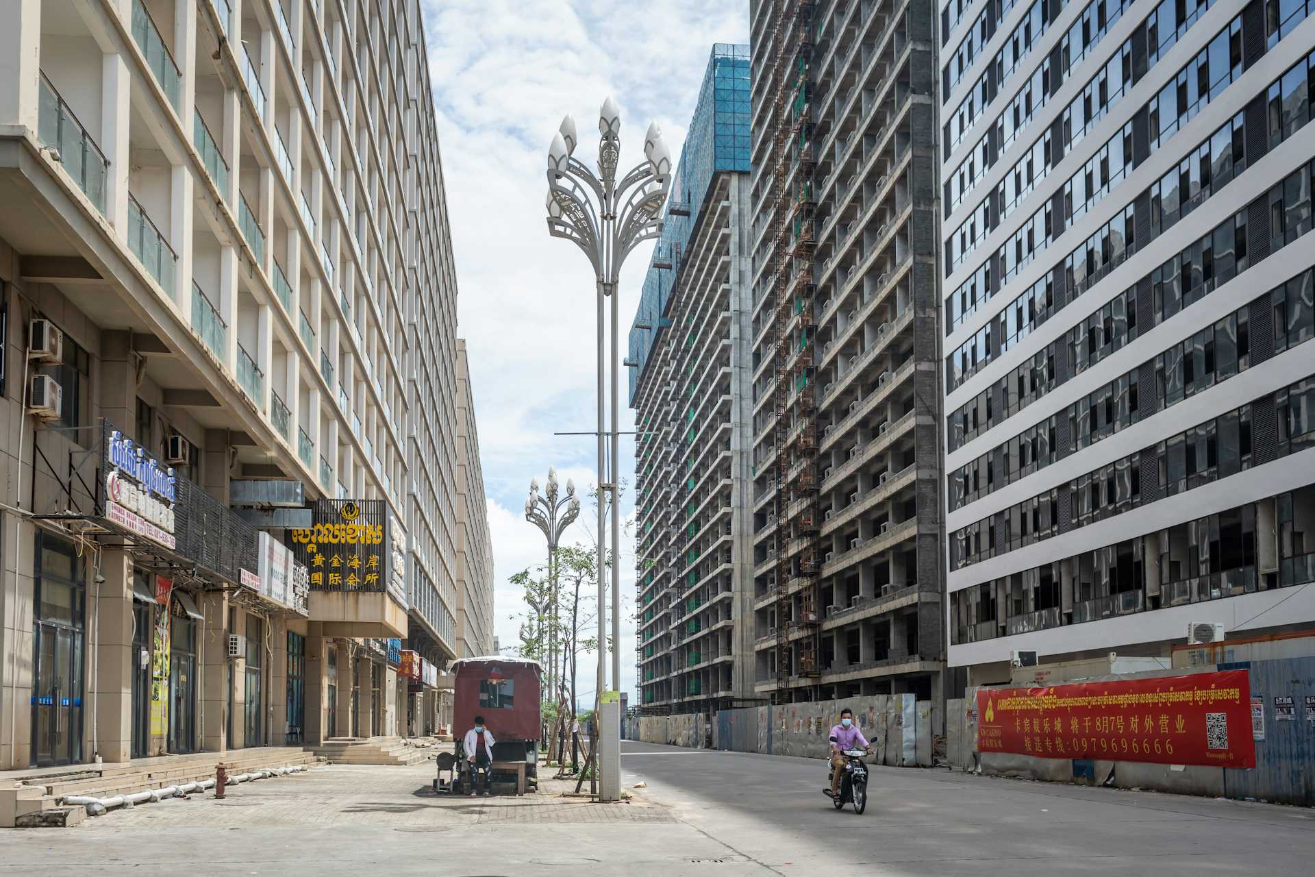 A street running next to the Jinshui scam compound in Otres Village, Sihanoukville, Cambodia.