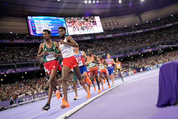 10,000 metre runners at the Paris Olympics