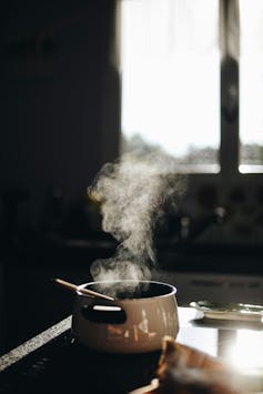 Pot boils