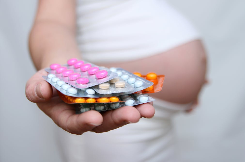Tips Agar Bayi Cerdas Sejak Dalam Kandungan