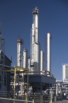 Natural gas compressor station