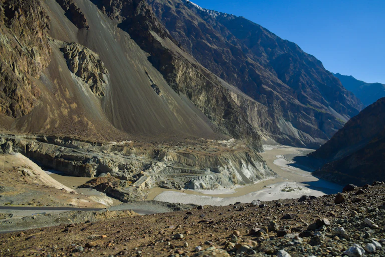 Gisements de terres rares dans la région pakistanaise du Baltistan.