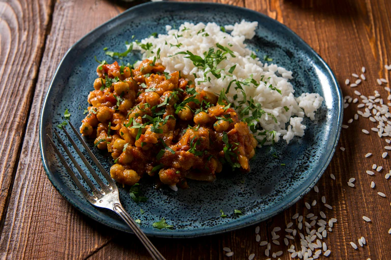 Chick pea curry and white rice
