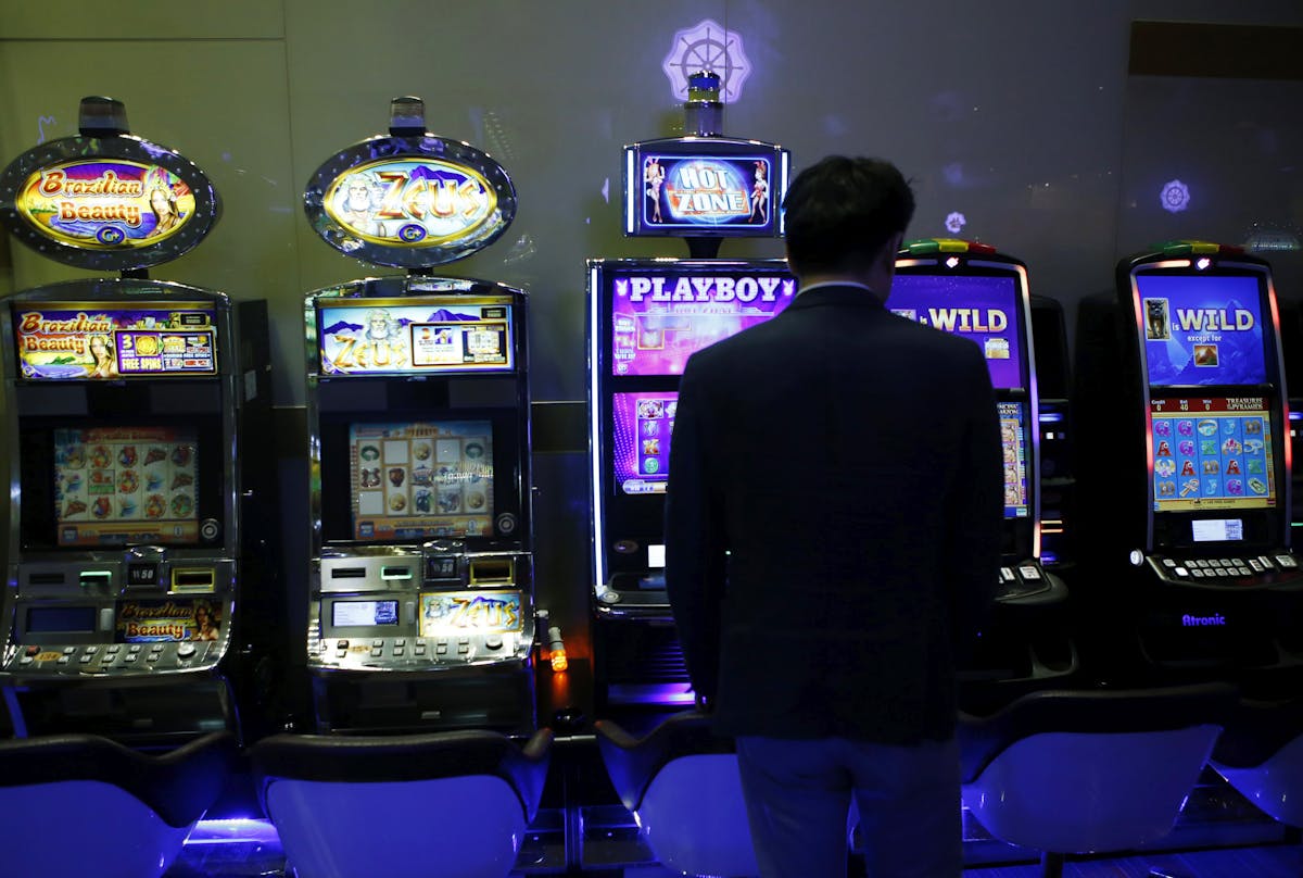 slot machine devices for cheating