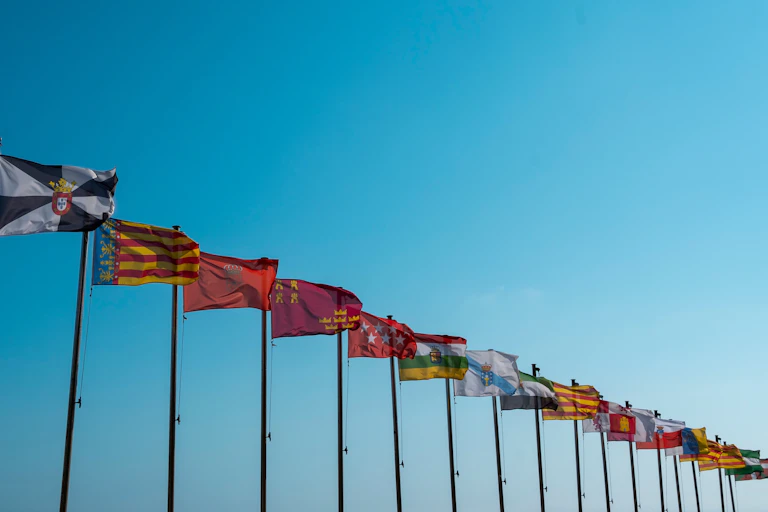 Banderas de las comunidades autónomas