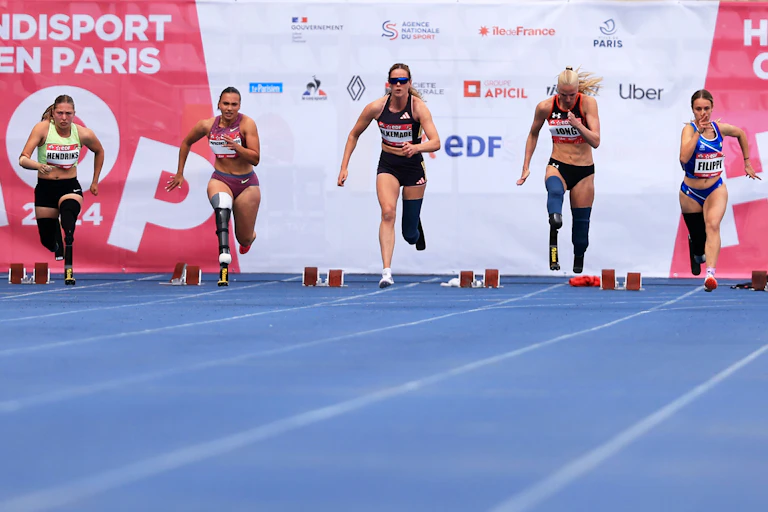 Imagen de la final de atletismo de 100m T44/63/64.